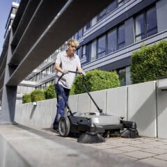 Karcher KM 70/20 C 2SB Zemin Temizleme Makinesi
