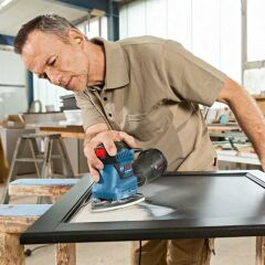 Bosch Professional GSS 18 V-10 5.0AH Akülü Titreşimli Eksantrik Zımpara  Makinesi