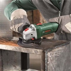Bosch  UniversalGrind 750-115 Taşlama Makinesi